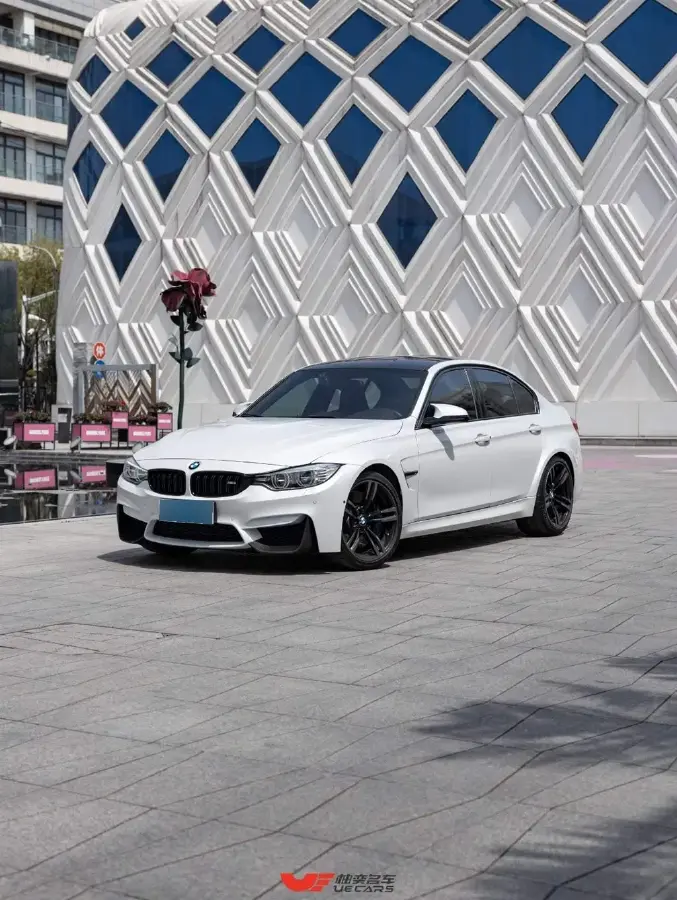 2014 BMW M3 3.0T 431HP L6 7DCT