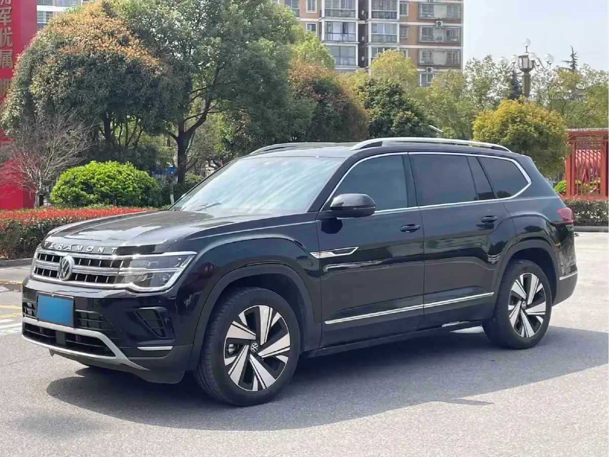 2024 Volkswagen Teramont 2.0T 220HP L4 7DCT