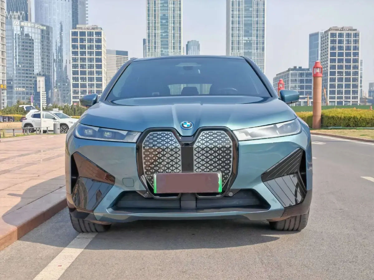 2022 BMW iX BEV 76.6KWH