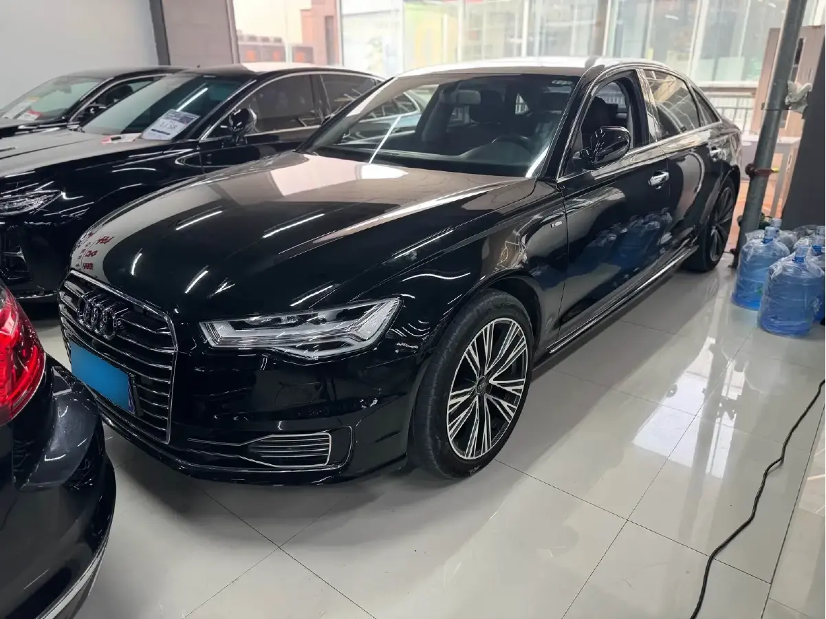 2018 Audi A6L 1.8T 190HP L4 7DCT