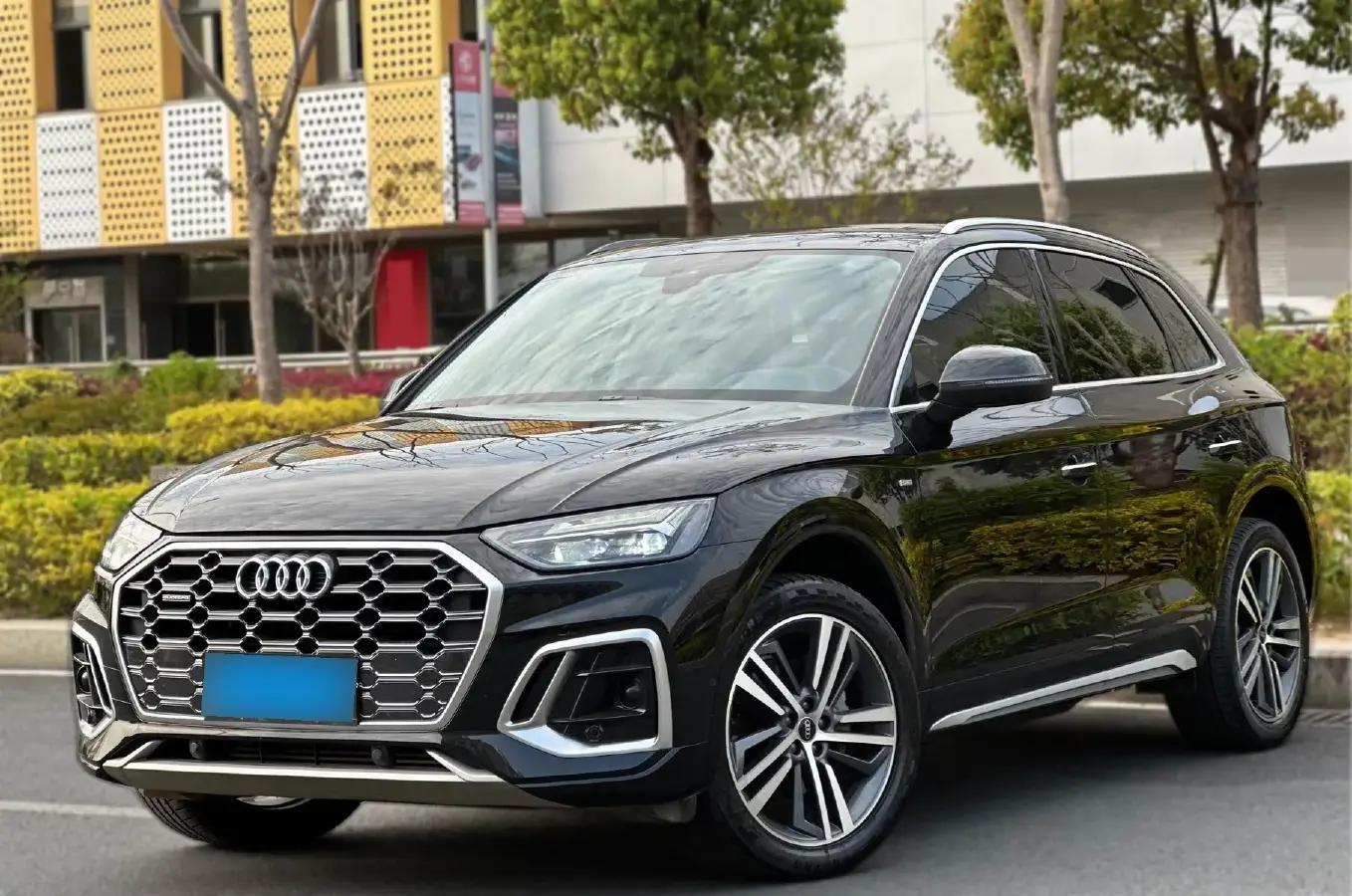2023 Audi Q5L 2.0T 190HP L4 7DCT