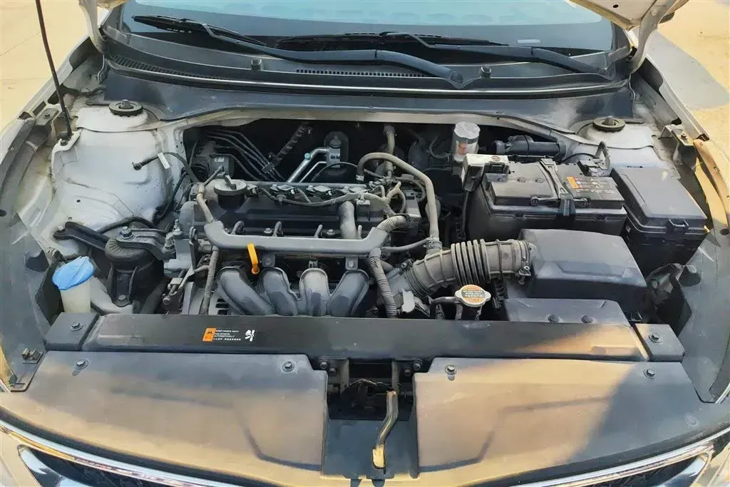 2017 Kia KX Cross 1.4L 100HP L4 6AT,autocango,china used car exporter,china ev exporter,chinese used car exporter,chinese used ev exporter