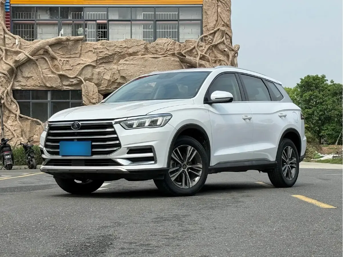 2019 BYD Song Pro 1.5T 160HP L4 6DCT 2019 BYD Song Pro 1.5T 160HP L4 6DCT