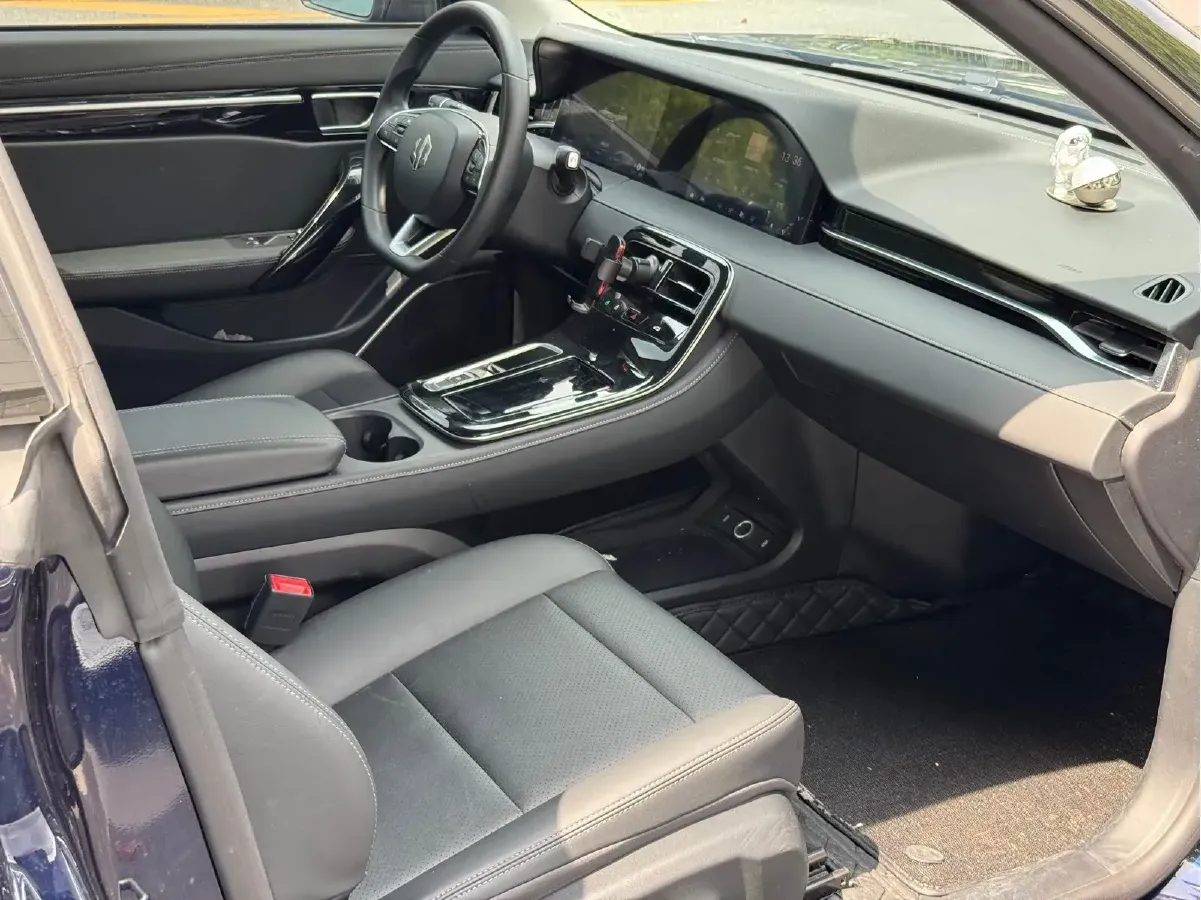 2021 Leapmotor S01 BEV 48KWH,autocango,china used car exporter,china ev exporter,chinese used car exporter,chinese used ev exporter