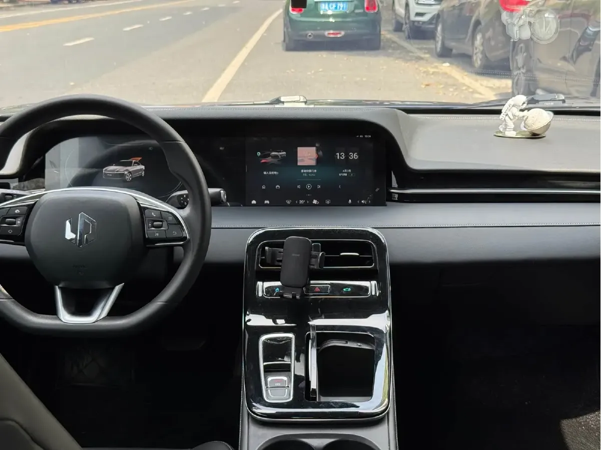 2021 Leapmotor S01 BEV 48KWH,autocango,china used car exporter,china ev exporter,chinese used car exporter,chinese used ev exporter