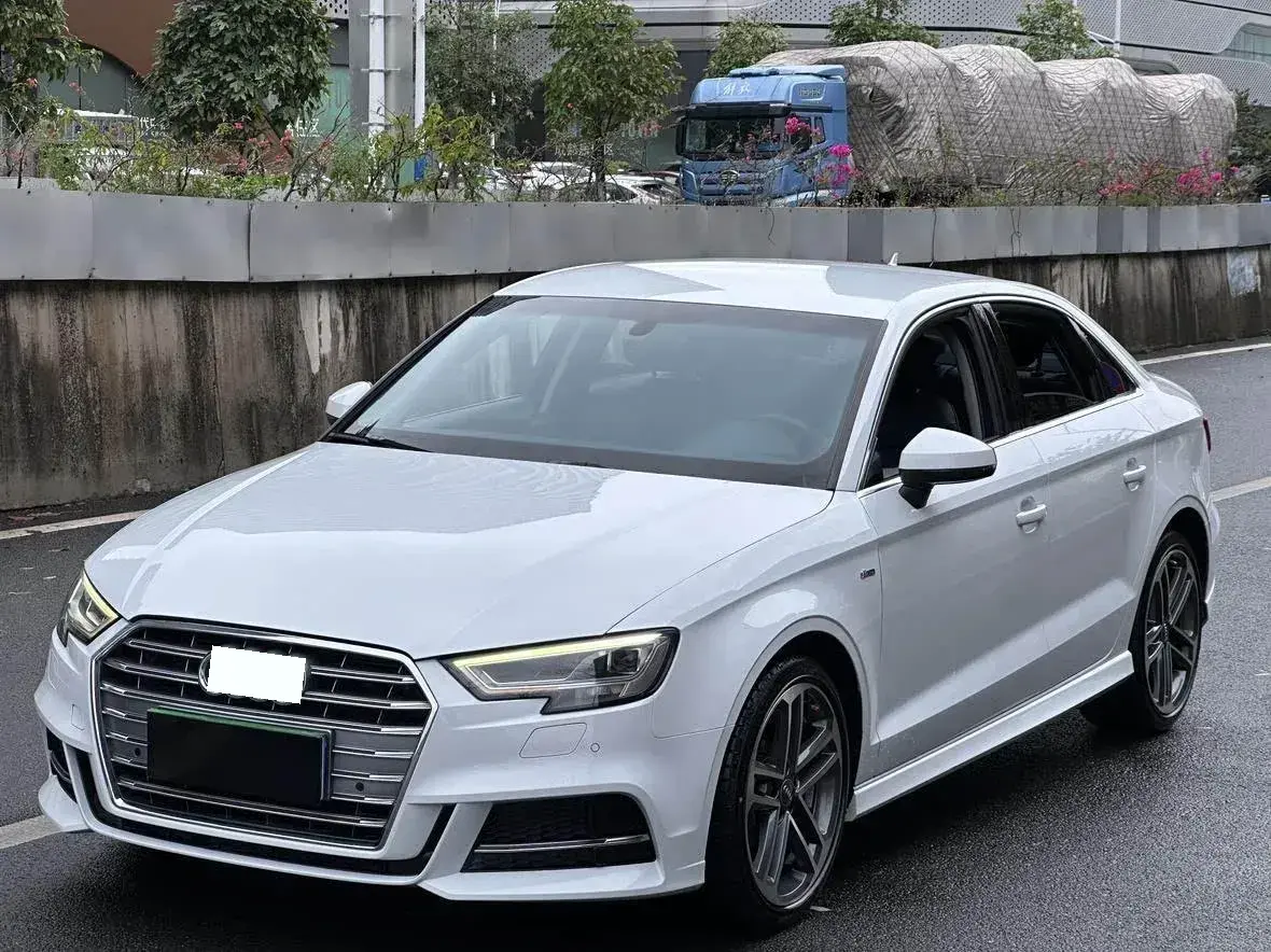 2018 Audi A3 1.4T 150HP L4 7DCT