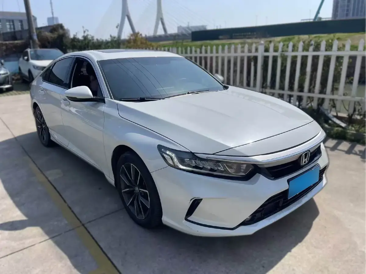 2022 Honda Inspire 1.5T 194HP L4 CVT