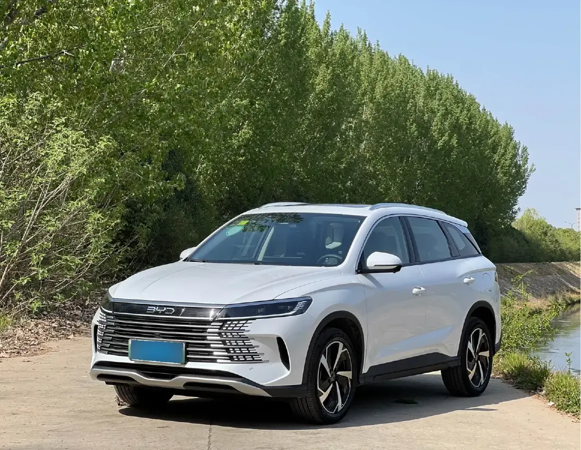 2025 BYD Sea Lion 05 DM-i 1.5L 101HP L4 E-CVT PHEV 18.3KWH