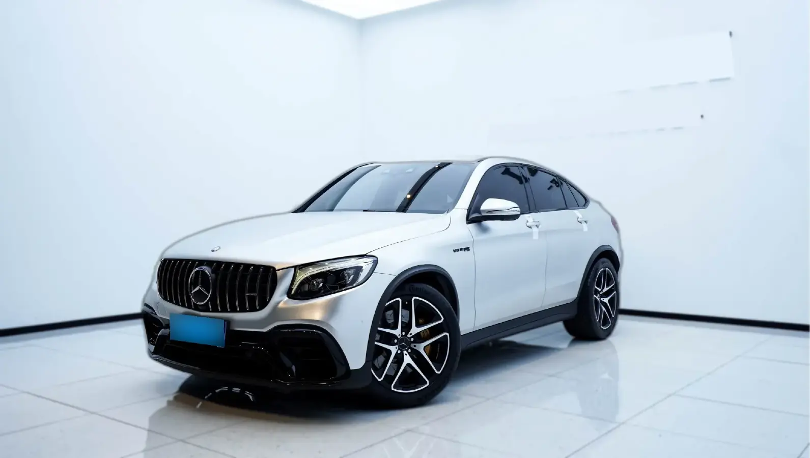 2018 Mercedes-Benz GLC AMG 4.0T 476HP V8 9AT