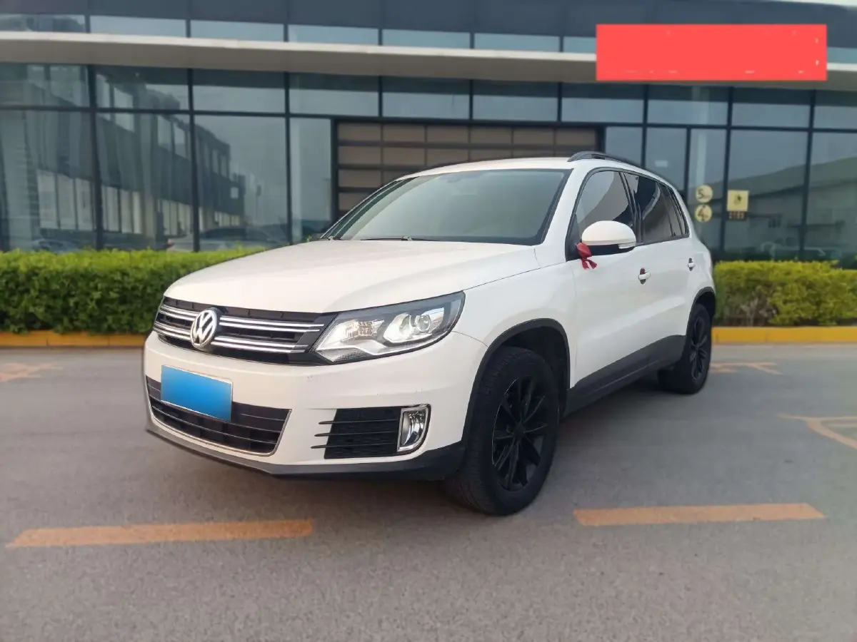 2015 Volkswagen Tiguan 1.8T 160HP L4 6AT