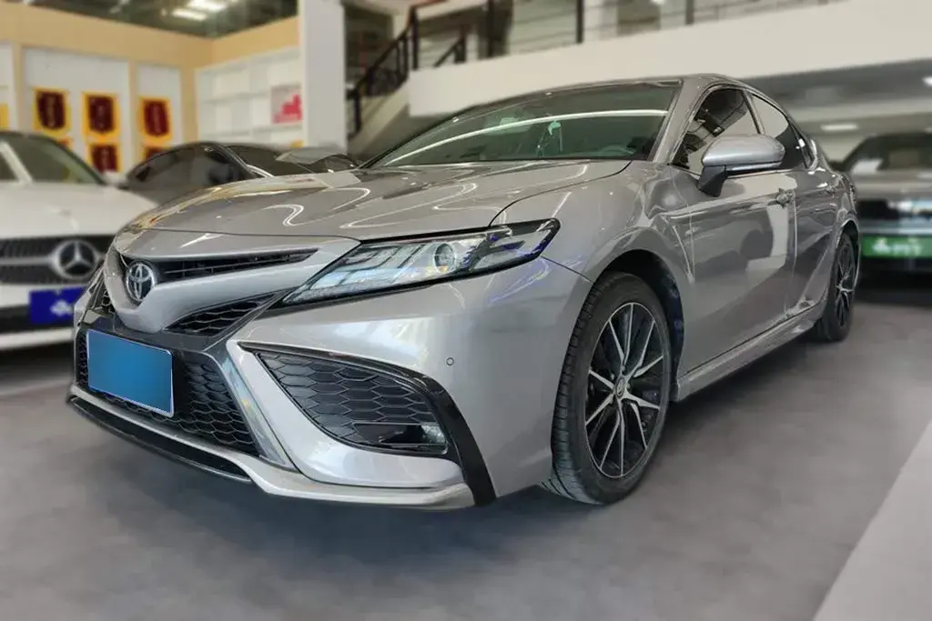 2023 Toyota Camry 2.5L 207HP L4 8AT