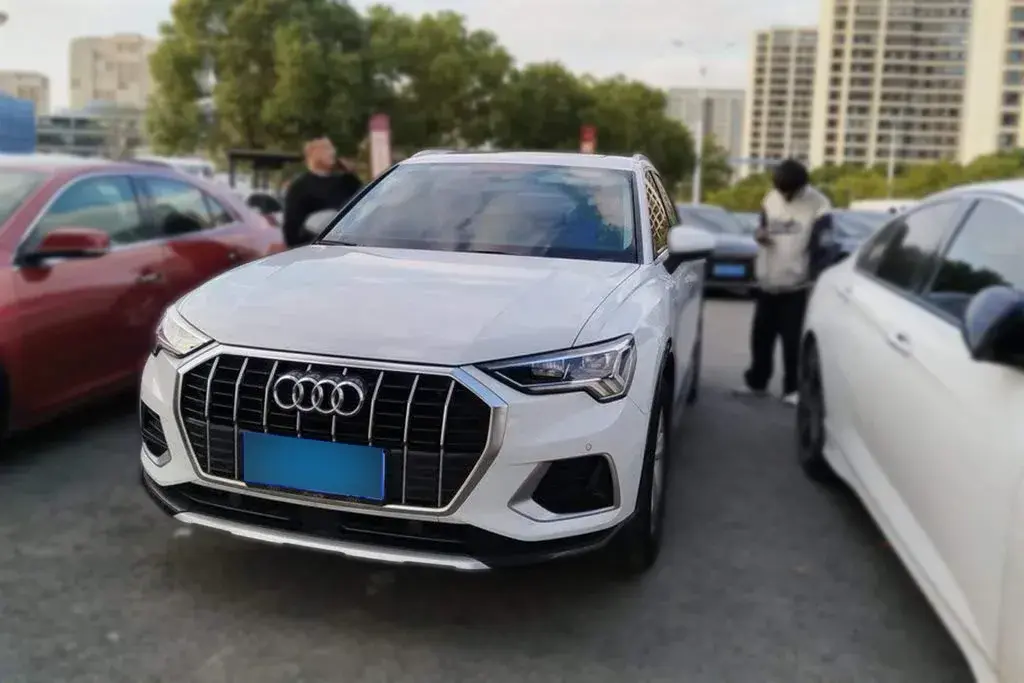 2019 Audi Q3 1.4T 150HP L4 7DCT