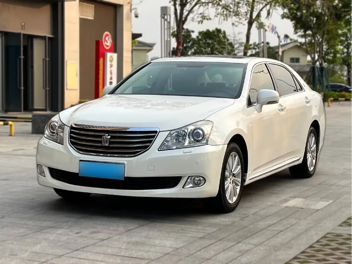 2010 Toyota Crown 2.5L 193HP V6 6AT