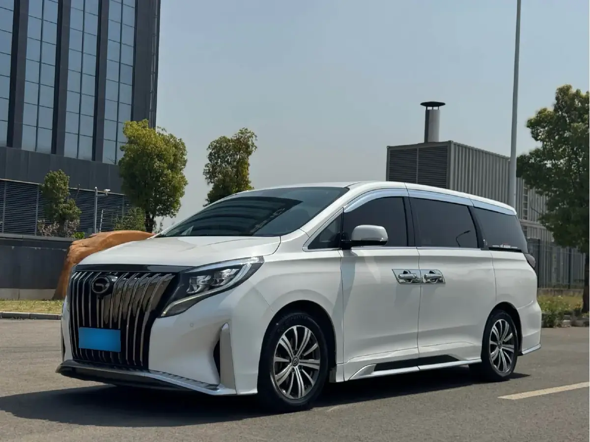 2020 GAC Trumpchi M8 2.0T 252HP L4 8AT