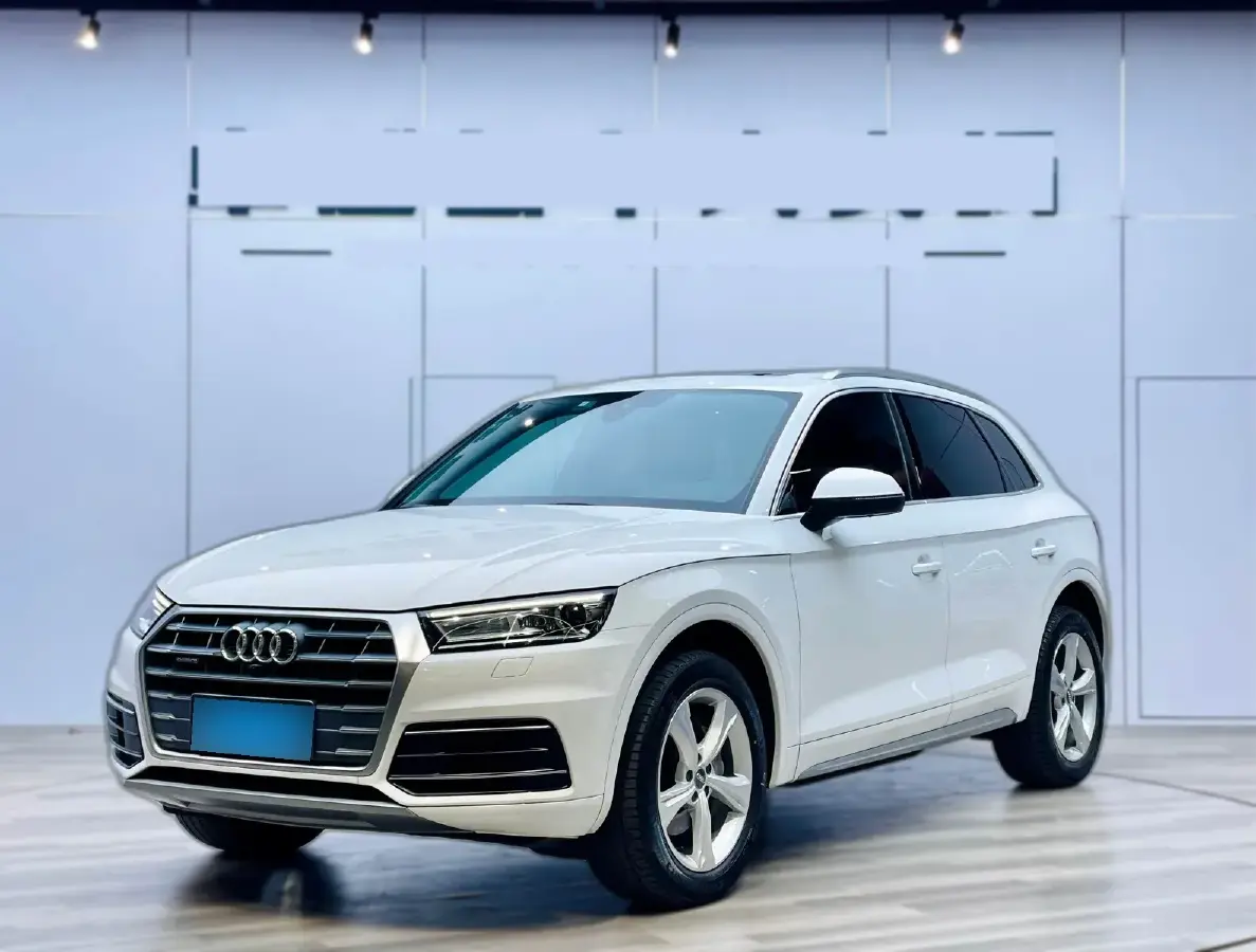2018 Audi Q5L 2.0T 190HP L4 7DCT