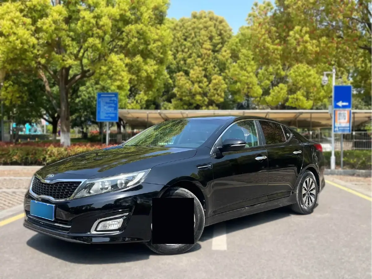 2015 Kia K5 2.0L 162HP L4 6AT