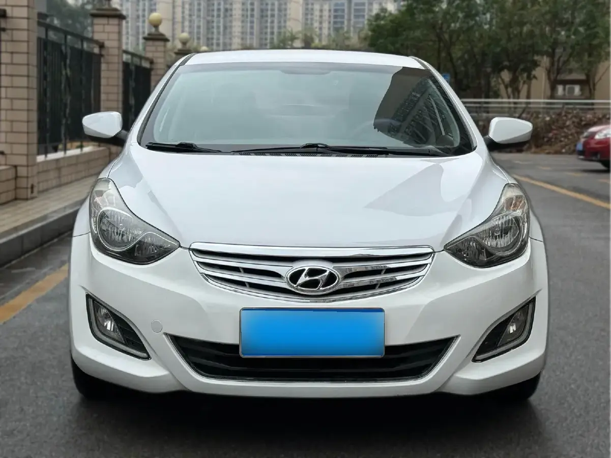 2012 Hyundai Elantra 1.6L 128HP L4 6AT