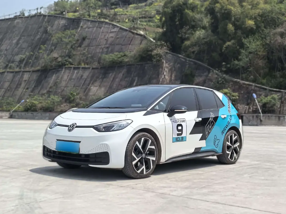 2024 Volkswagen ID.3 BEV 52.8KWH