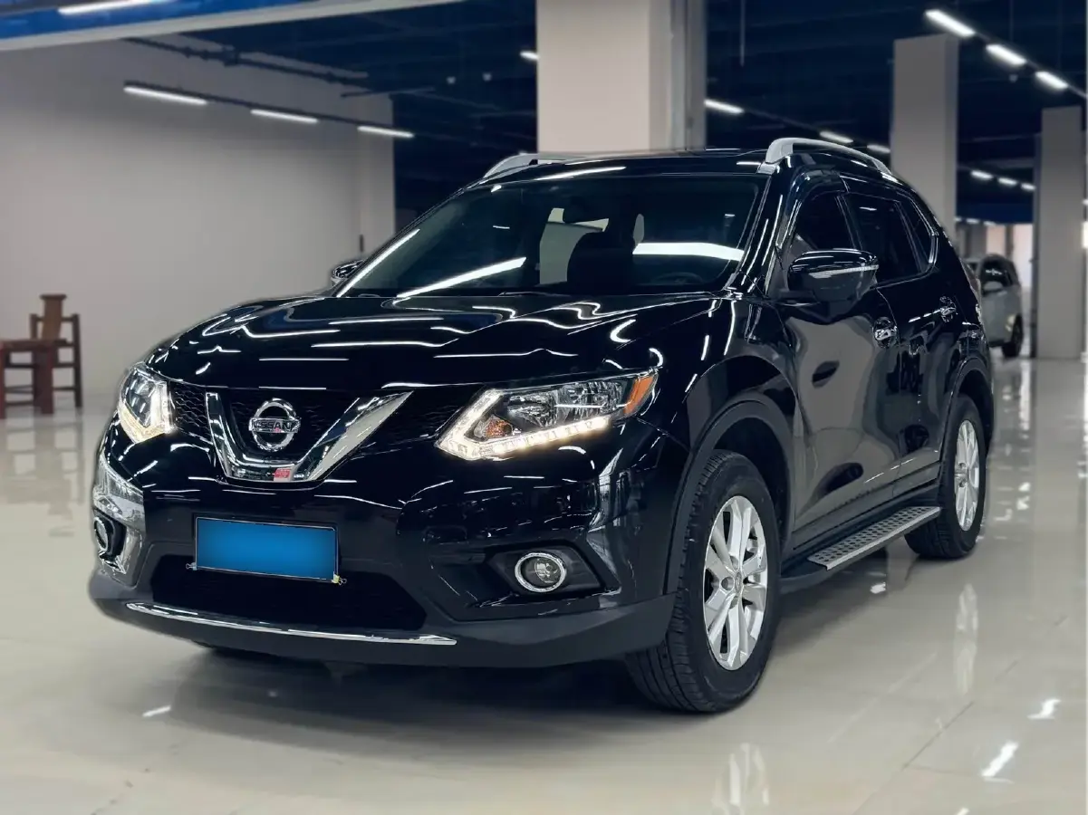 2014 Nissan X-Trail 2.0L 150HP L4 CVT