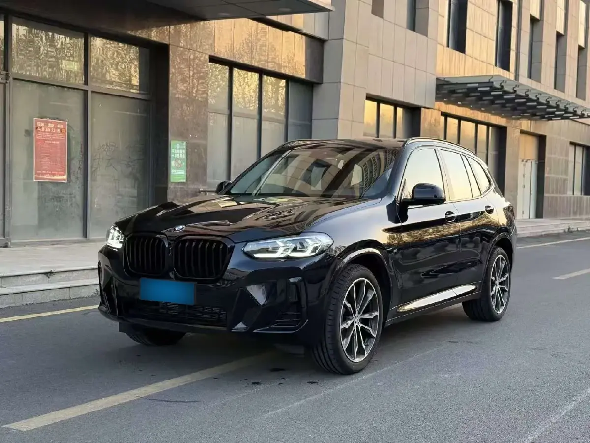 2023 BMW X3 2.0T 245HP L4 8AT