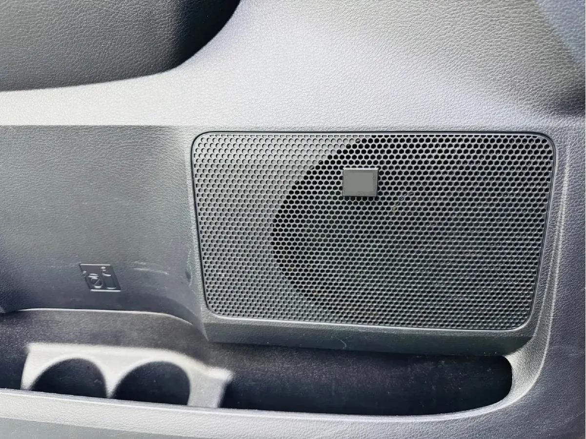 2014 Toyota Tundra 5.7L 386HP V8 6AT,autocango,china used car exporter,china ev exporter,chinese used car exporter,chinese used ev exporter