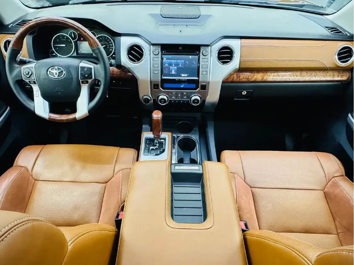 2014 Toyota Tundra 5.7L 386HP V8 6AT,autocango,china used car exporter,china ev exporter,chinese used car exporter,chinese used ev exporter