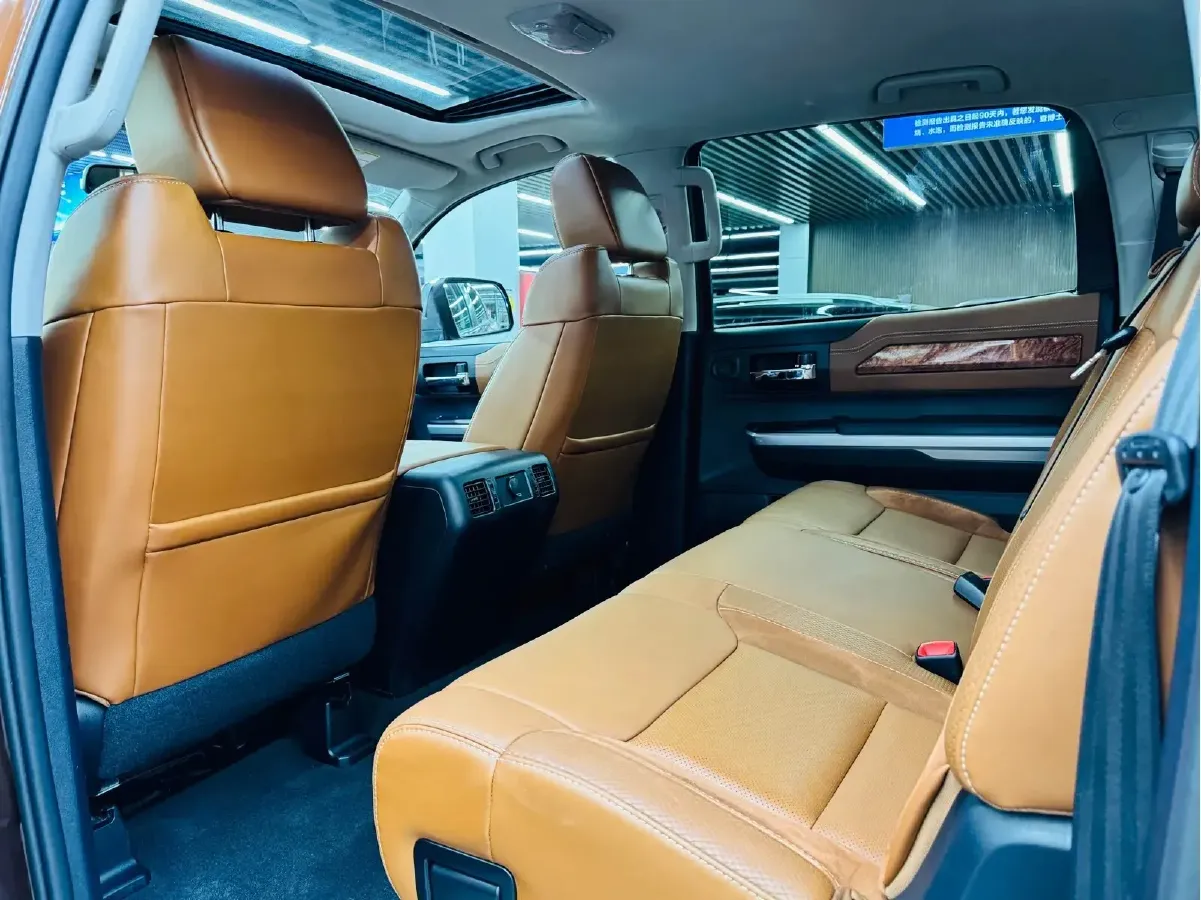 2014 Toyota Tundra 5.7L 386HP V8 6AT,autocango,china used car exporter,china ev exporter,chinese used car exporter,chinese used ev exporter