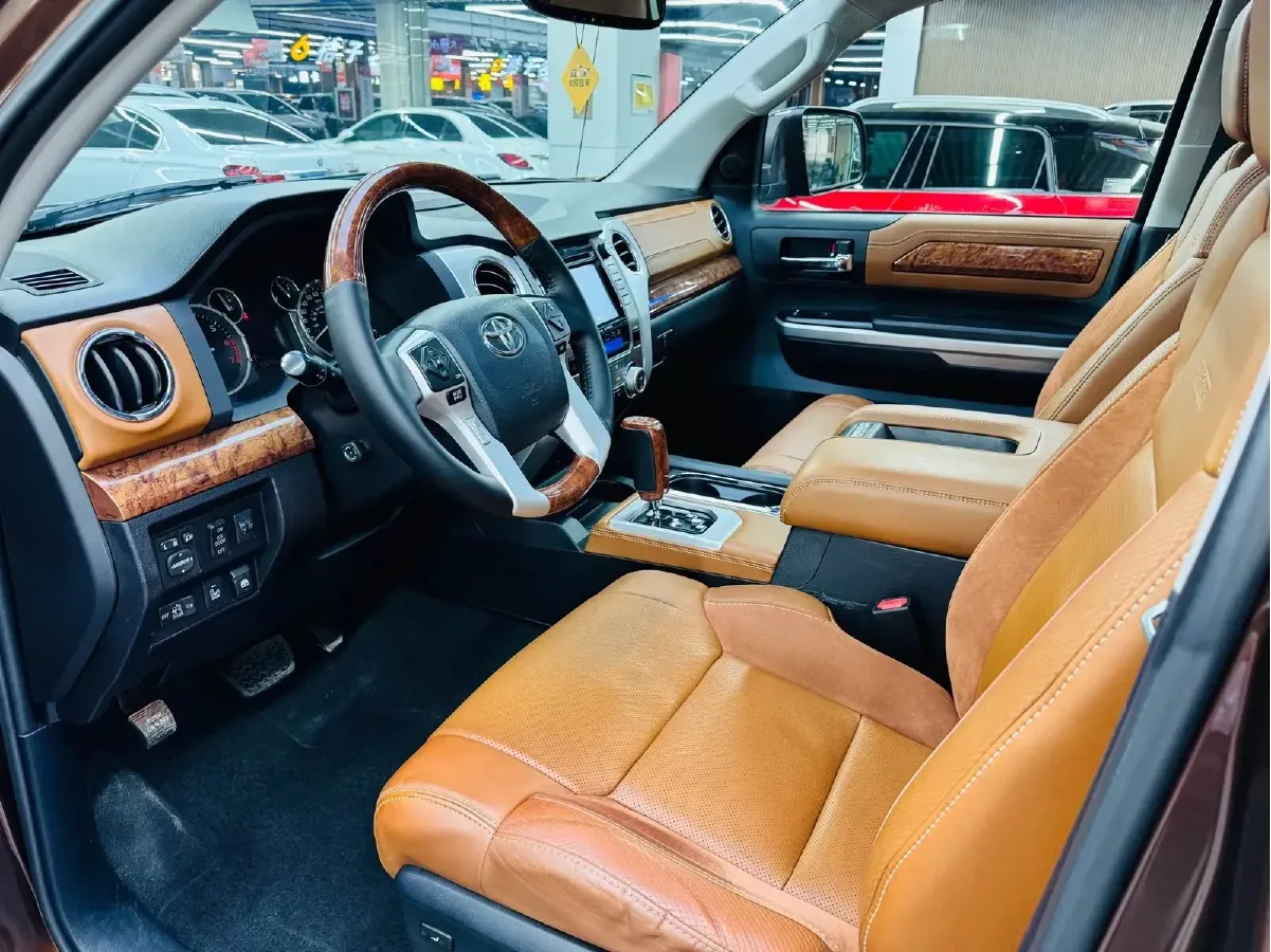 2014 Toyota Tundra 5.7L 386HP V8 6AT,autocango,china used car exporter,china ev exporter,chinese used car exporter,chinese used ev exporter