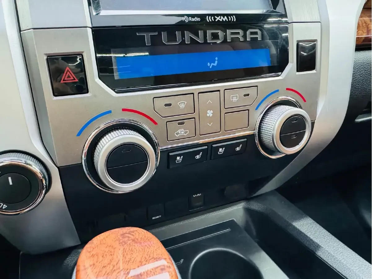 2014 Toyota Tundra 5.7L 386HP V8 6AT,autocango,china used car exporter,china ev exporter,chinese used car exporter,chinese used ev exporter