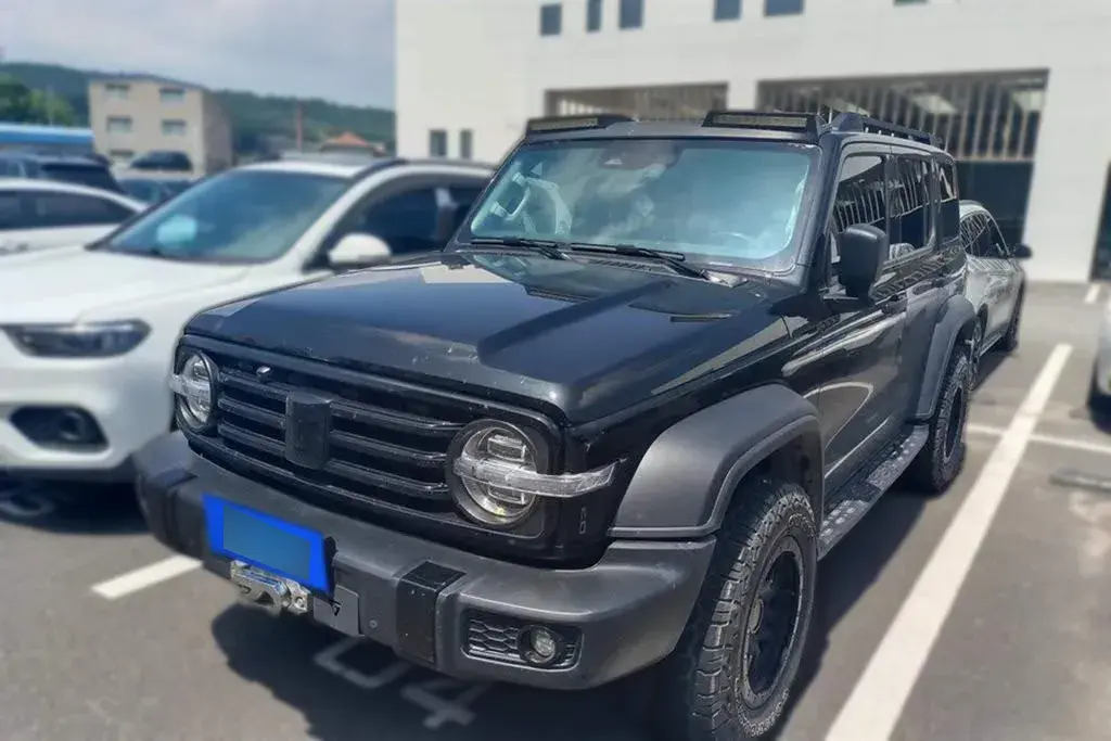 2021 Tank 300 2.0T 227HP L4 8AT