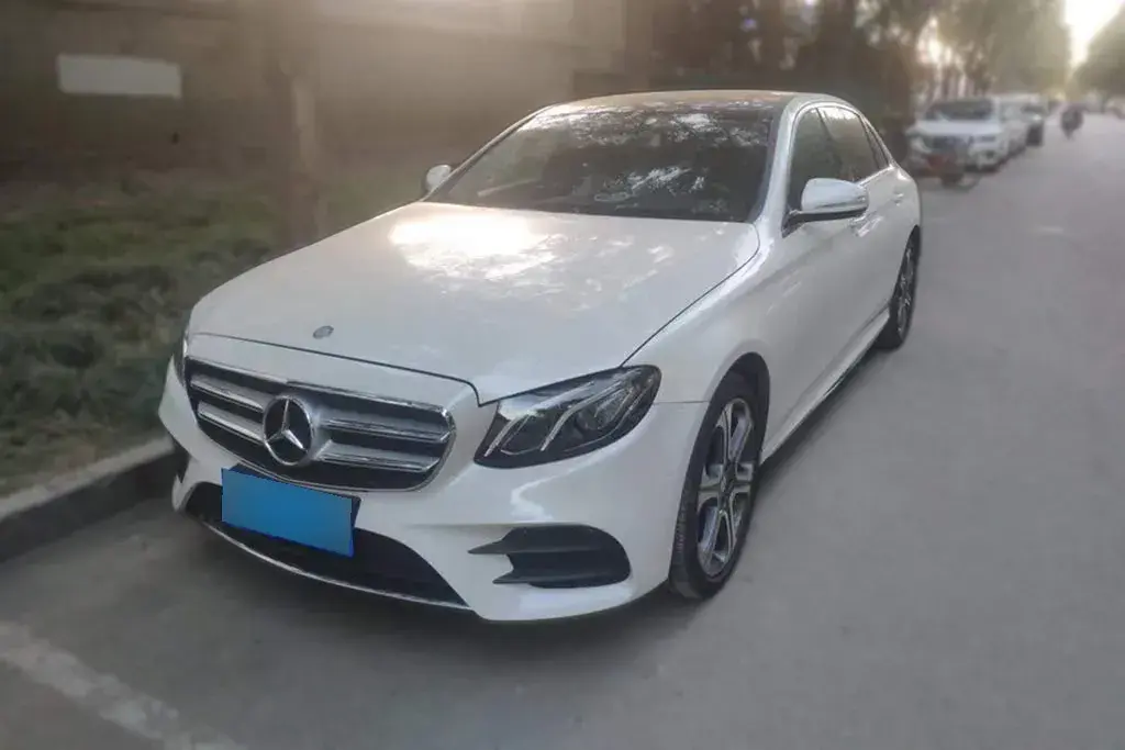 2017 Mercedes-Benz E Class 2.0T 184HP L4 9AT