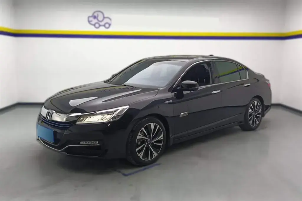 2016 Honda Accord 2.0L 146HP L4 E-CVT Hybrid