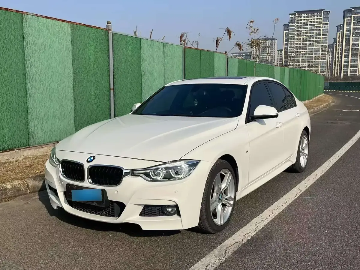 2018 BMW 3 Series 2.0T 184HP L4 8AT