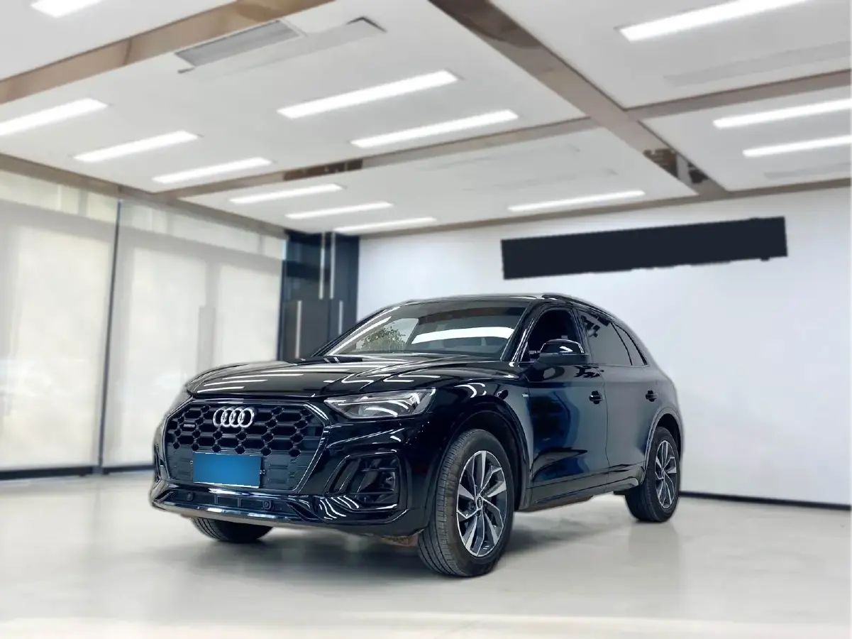 2024 Audi Q5L 2.0T 190HP L4 7DCT