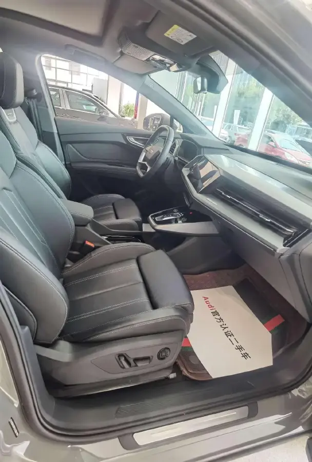 2024 Audi Q4 e-tron BEV 84.8KWH,autocango,china used car exporter,china ev exporter,chinese used car exporter,chinese used ev exporter
