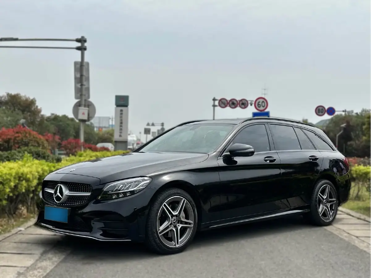 2021 Mercedes-Benz E Class 1.5T 184HP L4 9AT