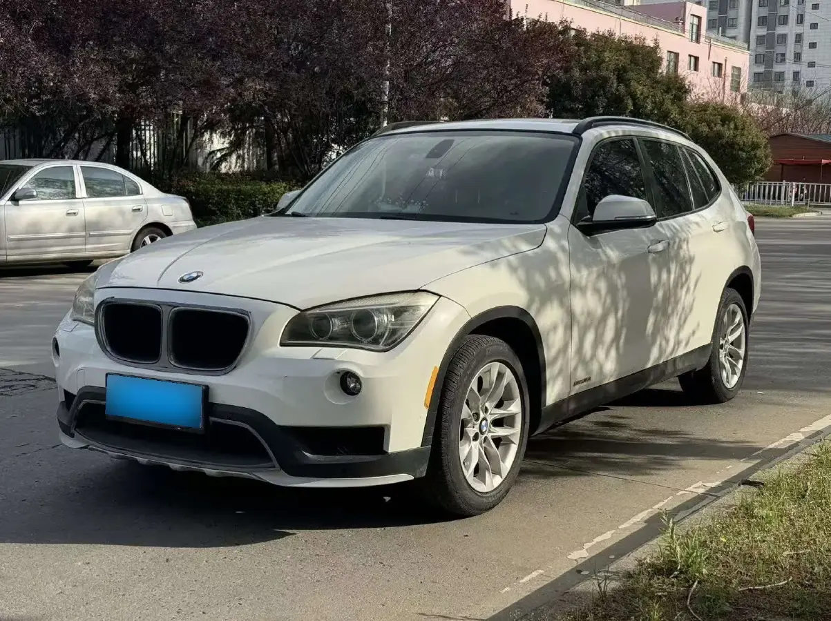 2014 BMW X1 2.0T 156HP L4 8AT