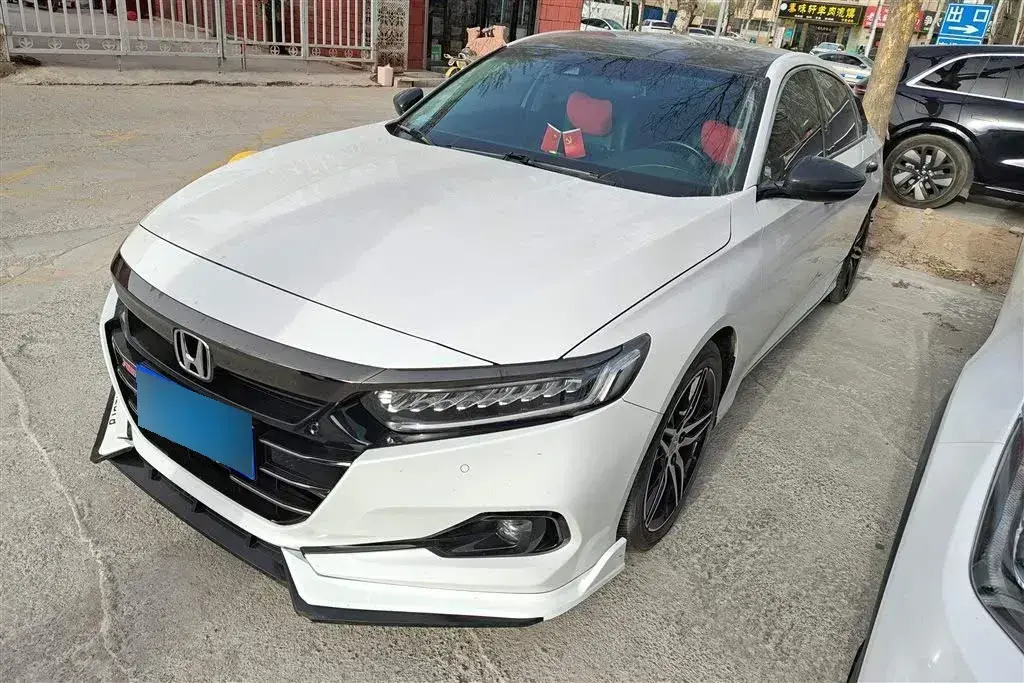 2022 Honda Accord 1.5T 194HP L4 CVT
