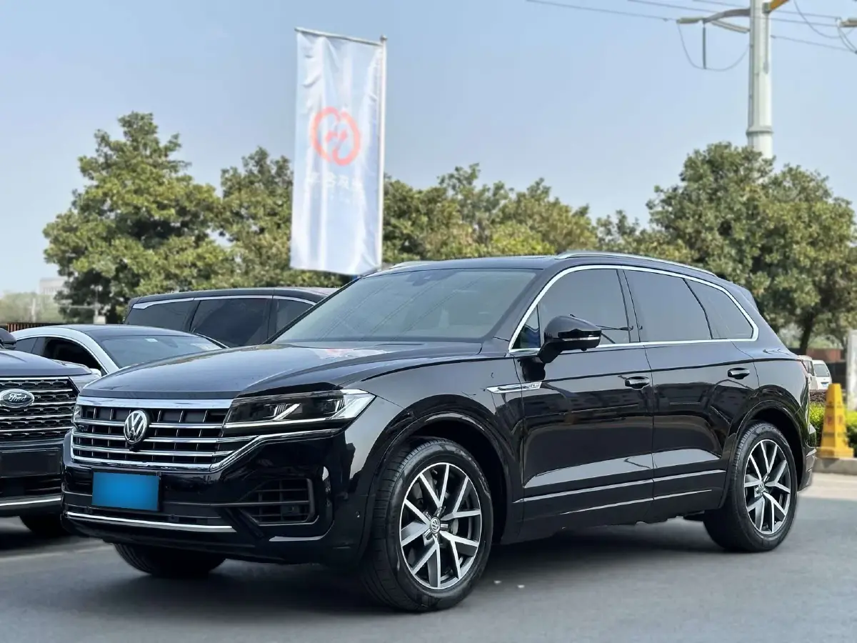 2019 Volkswagen Touareg 3.0T 340HP V6 8AT