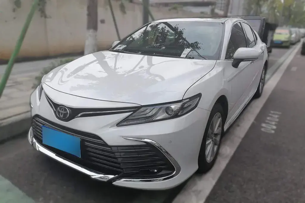 2023 Toyota Camry 2.0L 177HP L4 CVT