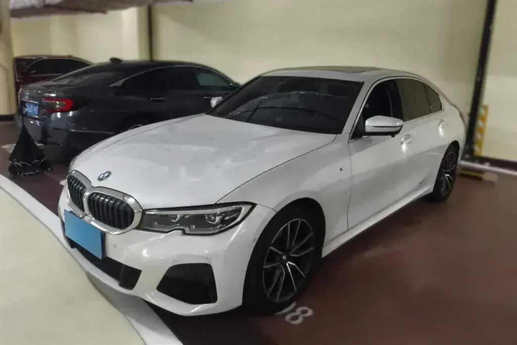 2020 BMW 3 Series 2.0T 184HP L4 8AT