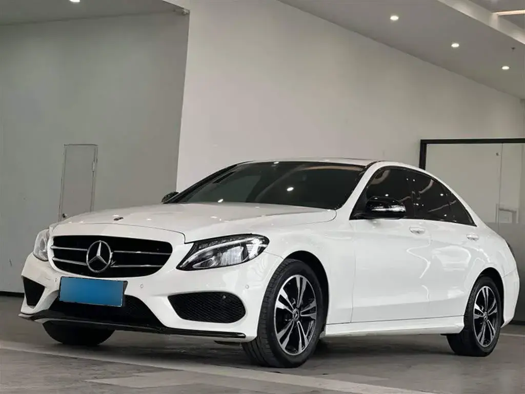 2017 Mercedes-Benz C Class 2.0T 184HP L4 9AT