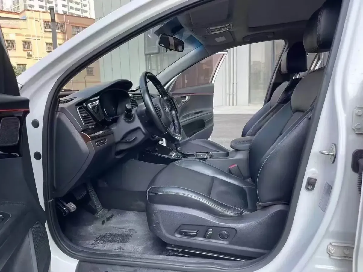 2014 Kia K4 1.8L 143HP L4 6AT,autocango,china used car exporter,china ev exporter,chinese used car exporter,chinese used ev exporter