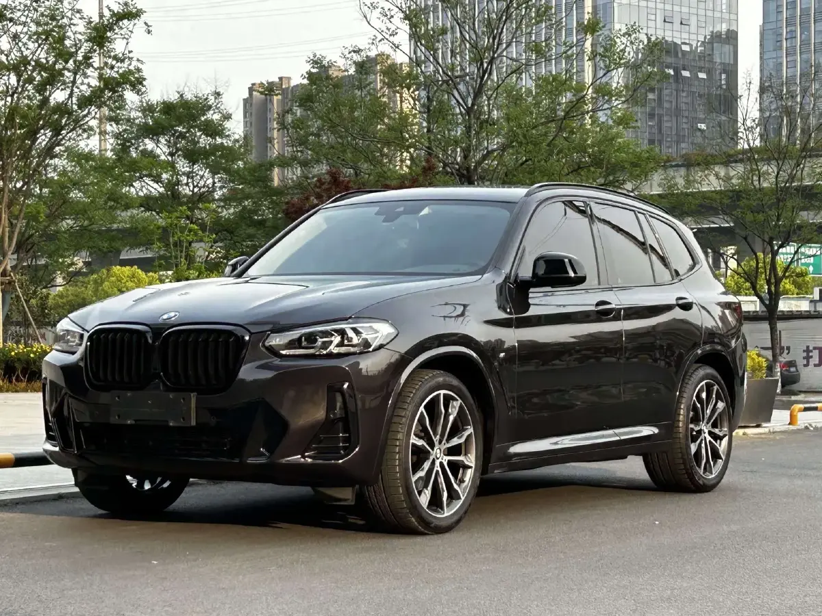 2022 BMW X3 2.0T 252HP L4 8AT