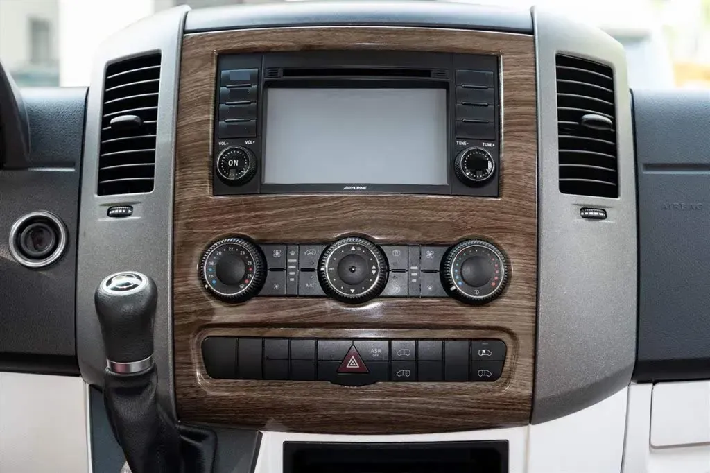 2015 Nissan Quest 3.5L 277HP V6 CVT,autocango,china used car exporter,china ev exporter,chinese used car exporter,chinese used ev exporter