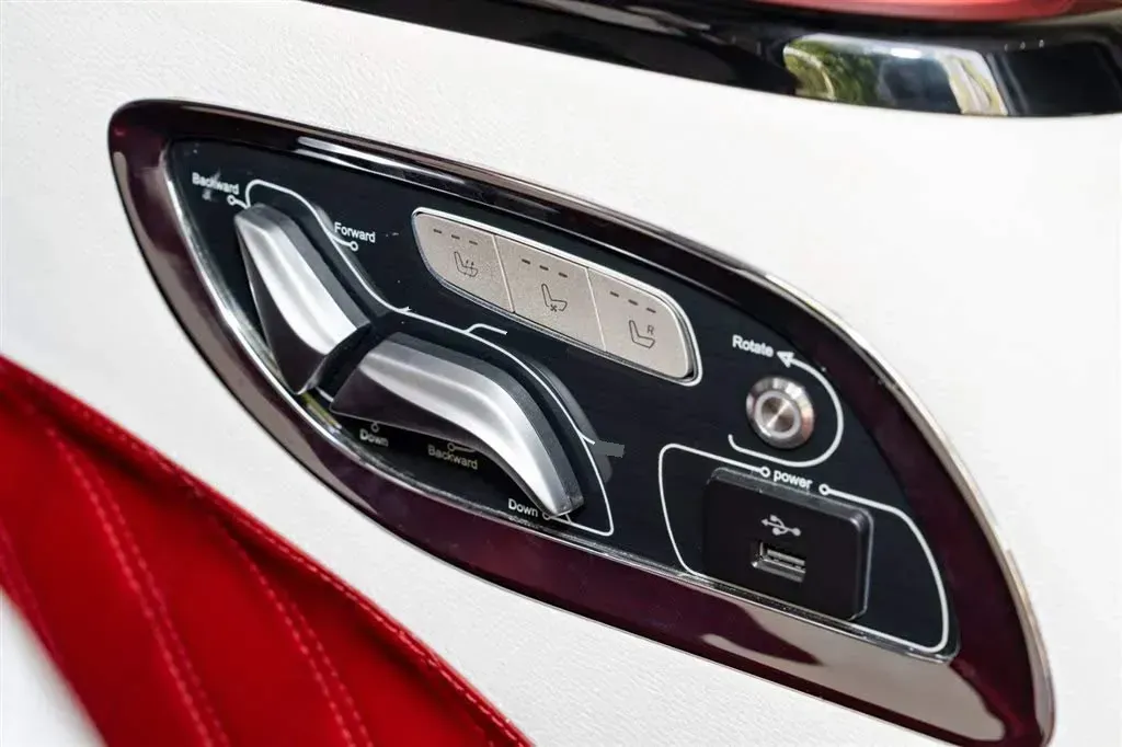 2015 Nissan Quest 3.5L 277HP V6 CVT,autocango,china used car exporter,china ev exporter,chinese used car exporter,chinese used ev exporter