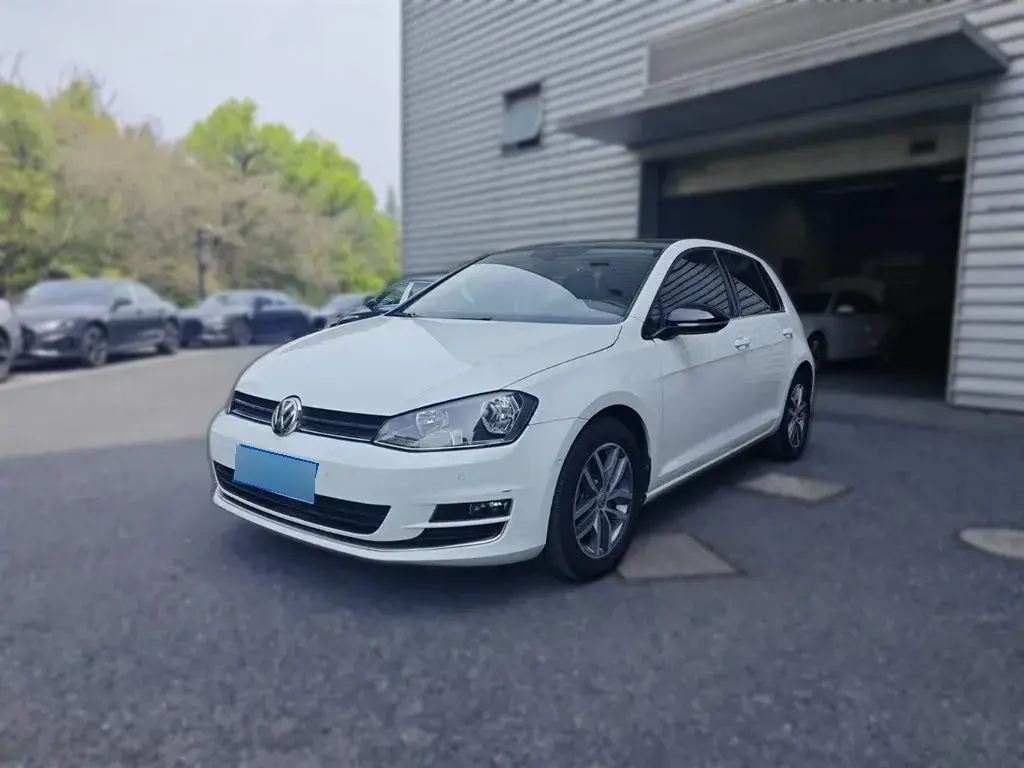 2017 Volkswagen Golf 1.4T 131HP L4 7DCT
