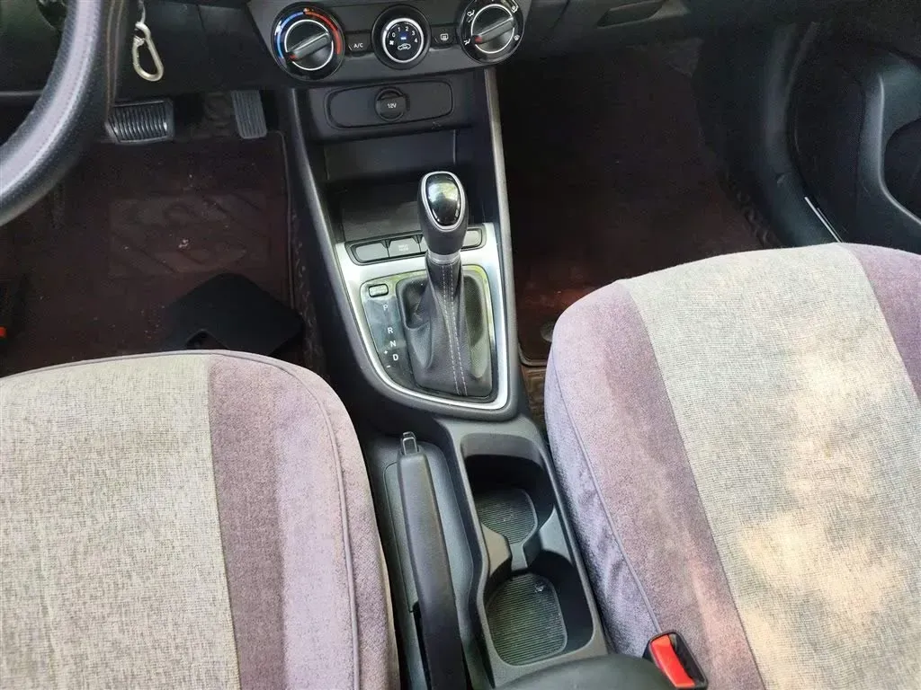 2018 Hyundai YiXing 1.6L 123HP L4 6AT,autocango,china used car exporter,china ev exporter,chinese used car exporter,chinese used ev exporter