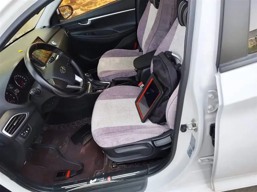 2018 Hyundai YiXing 1.6L 123HP L4 6AT,autocango,china used car exporter,china ev exporter,chinese used car exporter,chinese used ev exporter