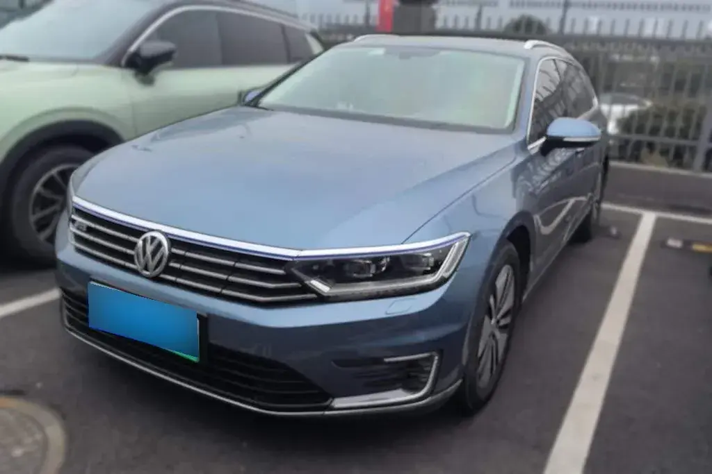 2019 Volkswagen Alltrack 1.4T 156HP L4 6DCT PHEV 9.9KWH